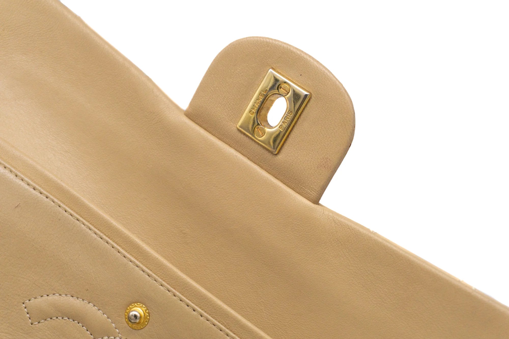 Chanel Small Classic Flap in beige hardware detail